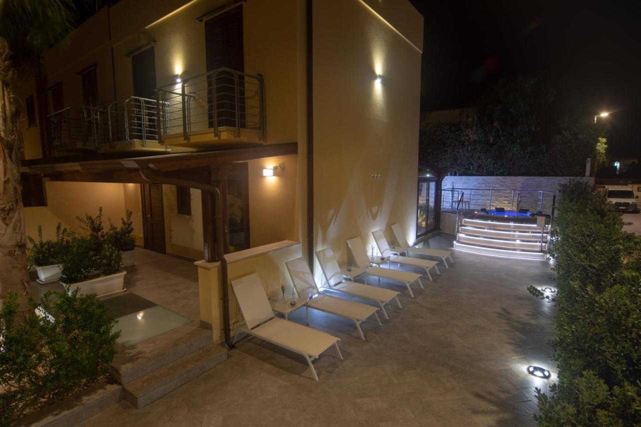 B&B Aloe Comfort Rooms Сан Вито ло Капо Екстериор снимка